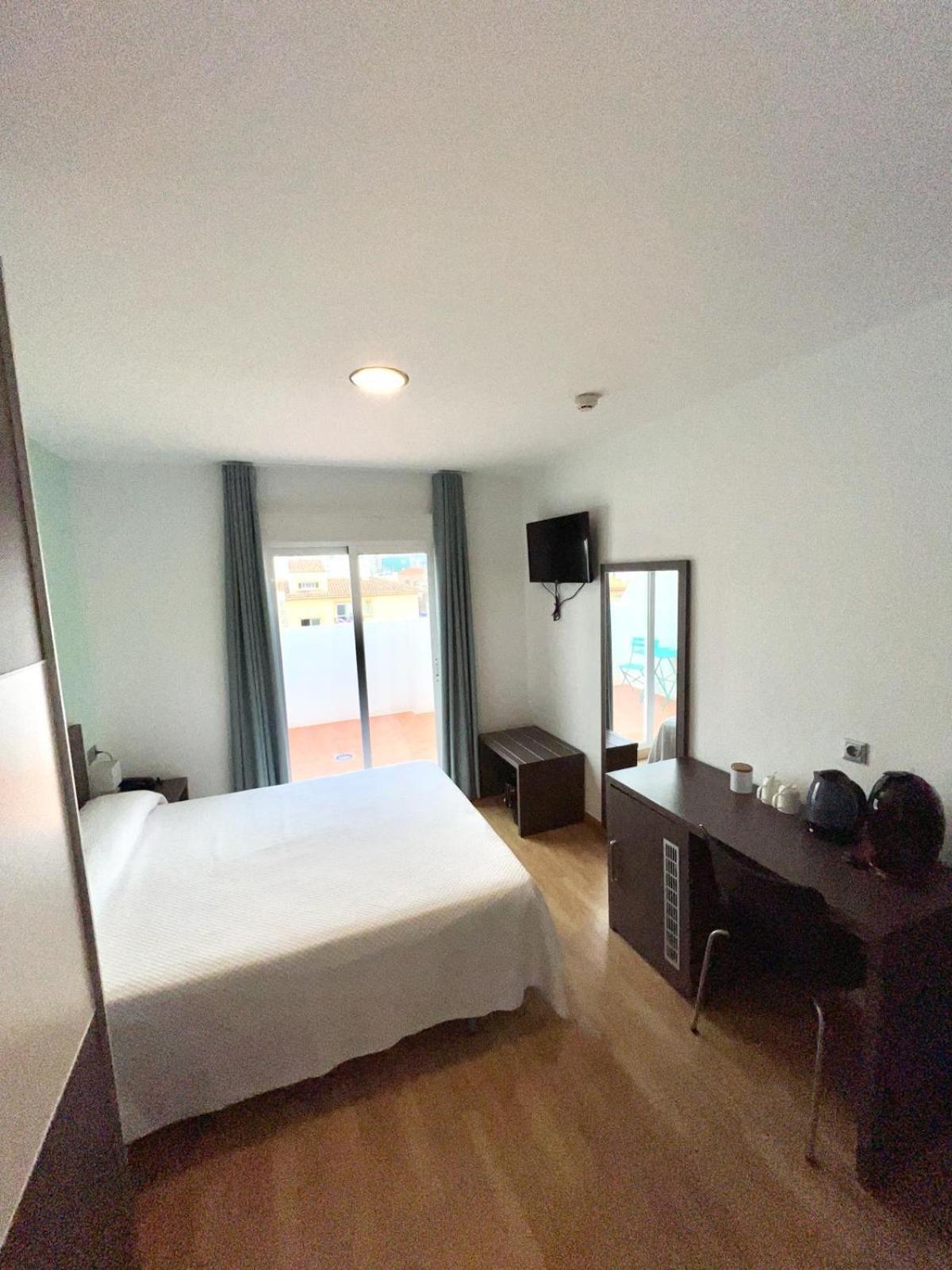 Hotel Clopy Rocamar Benidorm Ngoại thất bức ảnh