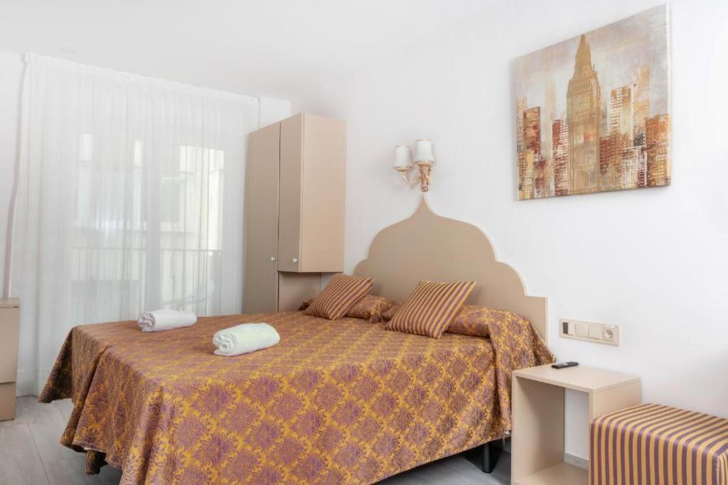 Hotel Clopy Rocamar Benidorm Ngoại thất bức ảnh